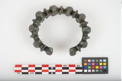 Foto von Bronzebuckelarmreif (NHMW-PRAE-025883)
